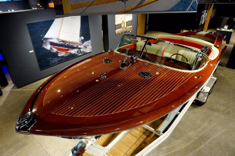 Aquarama Archives - YotLot Aquarama Archives - YotLot